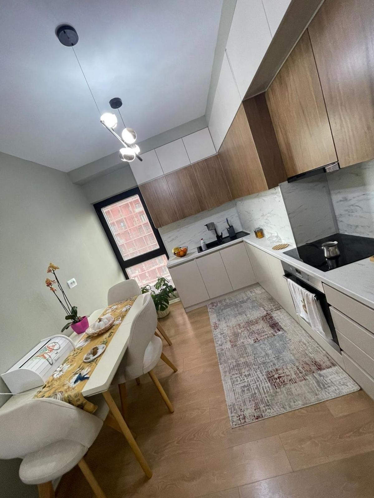 Garden Building Luxury Apartment Tiranë Luaran gambar